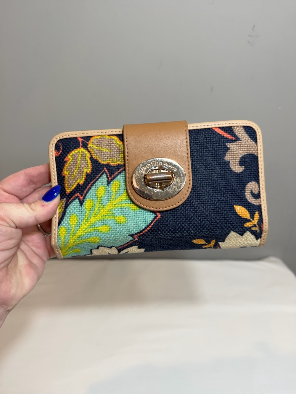 Spartina turn lock multicolored wallet
